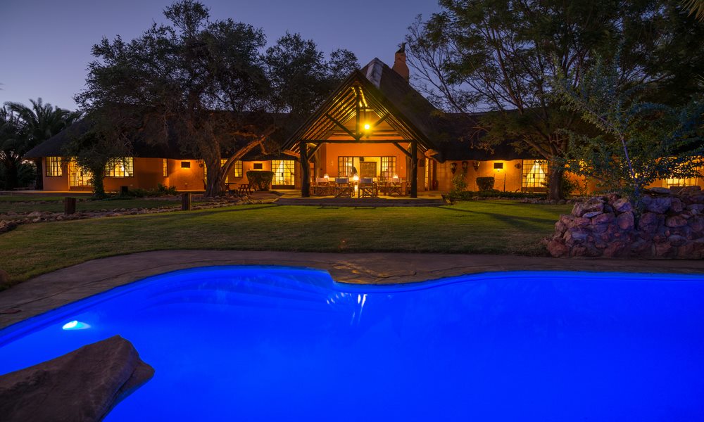 Kambaku Lodge